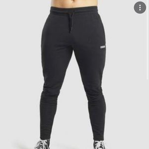 Men Gymshark Fit Tapered Joggers - Black